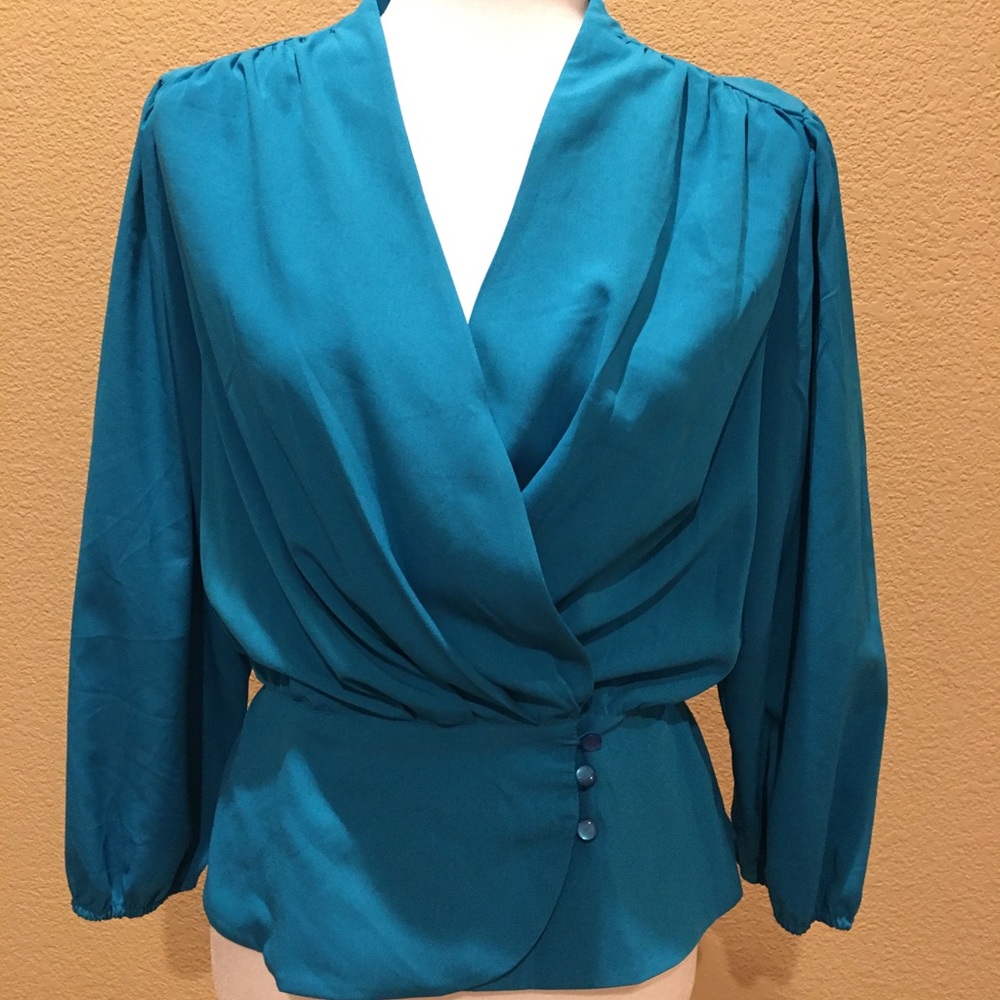Turquoise Eva Mendez blouse